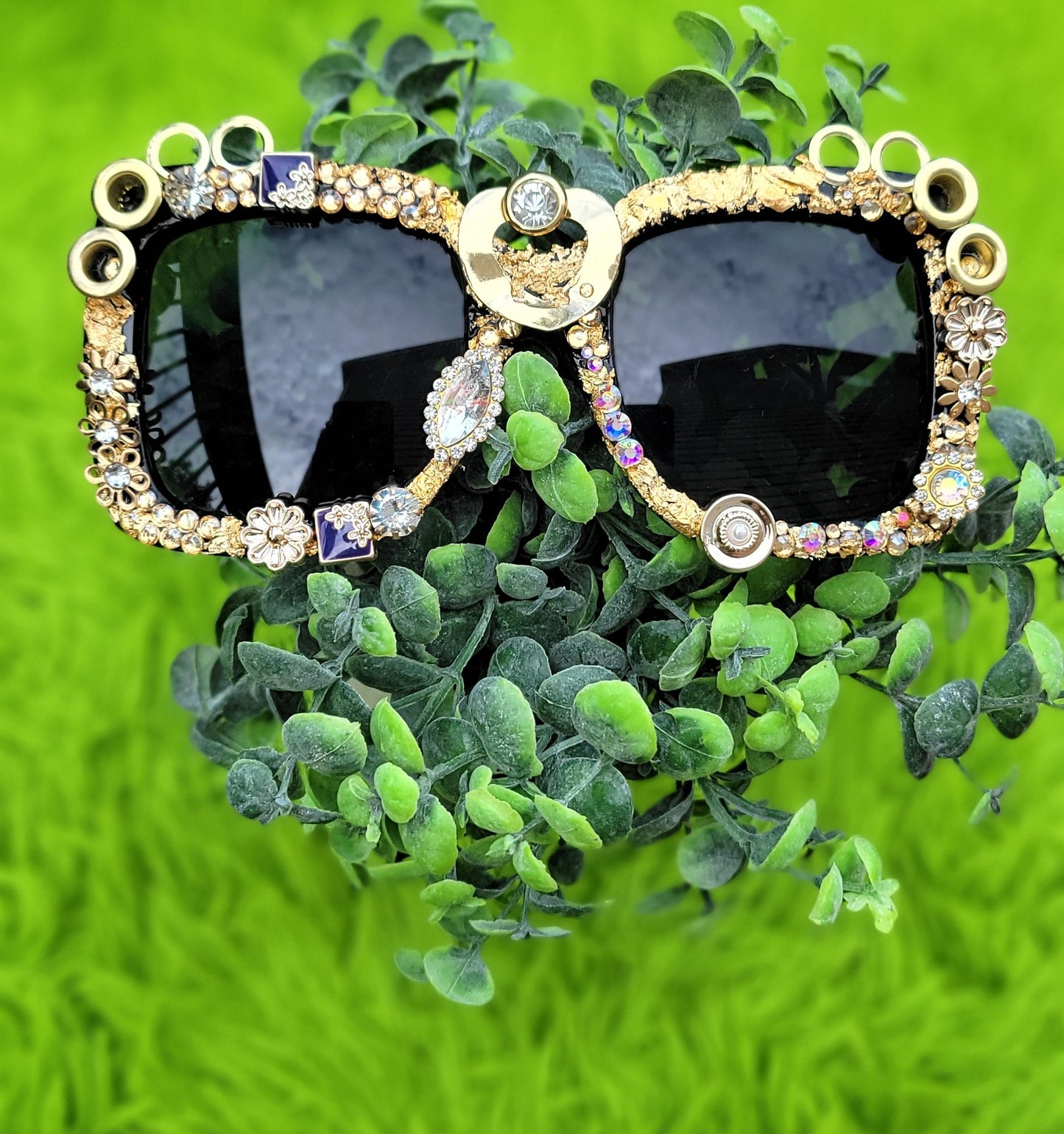 "Badazzled Sunglasses – Polarized UV Protection for Women and Men's Designer Fashion Eyewear"