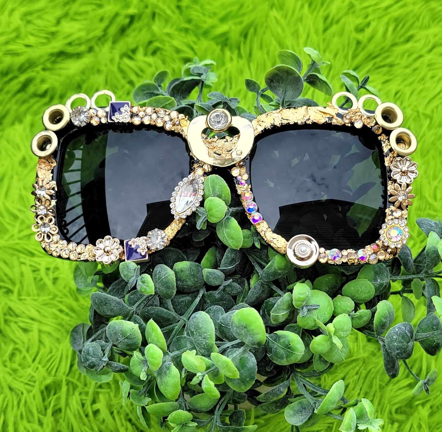 "Badazzled Sunglasses – Polarized UV Protection for Women and Men's Designer Fashion Eyewear"